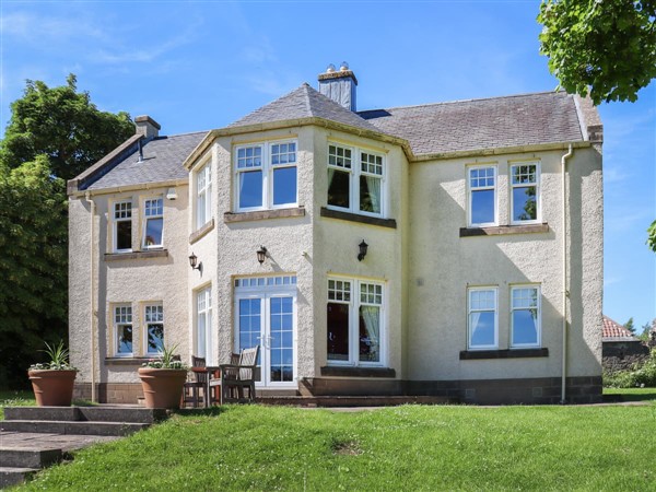 Teasses Farmhouse, Leven