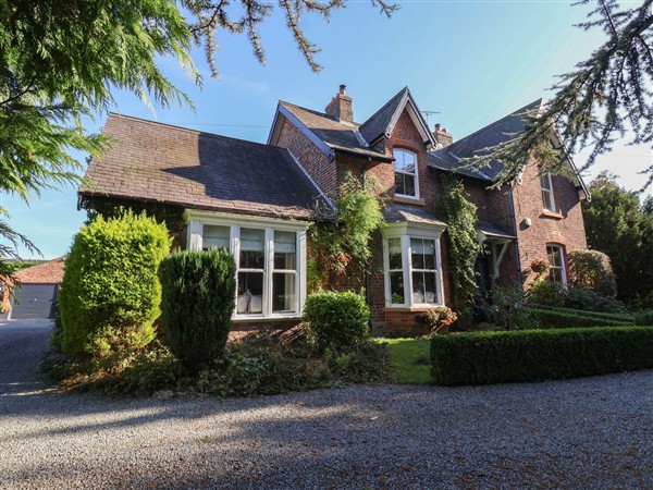 Ten Gables, 