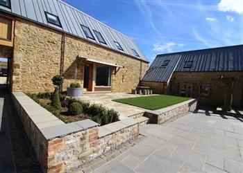 Tew Cottage in Nr Chipping Norton, Oxfordshire