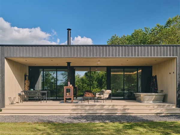 Thatch Leaves in Somerset