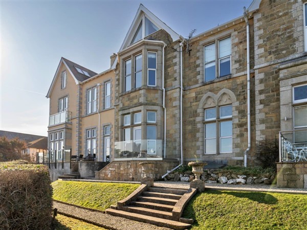 The Beachside Loft in Cornwall