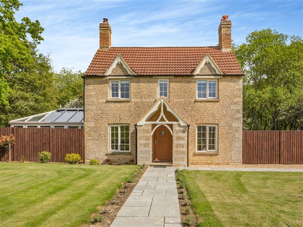 The Cottage, 