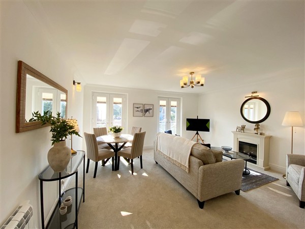 The Degas Sea View Suite - Devon