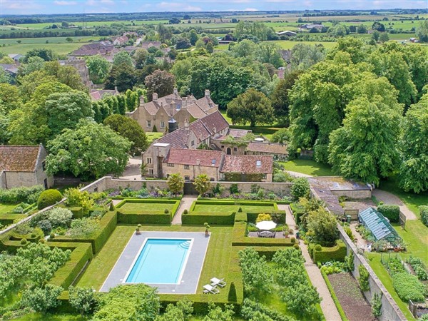 The Fisherman’s Loft House in Avon