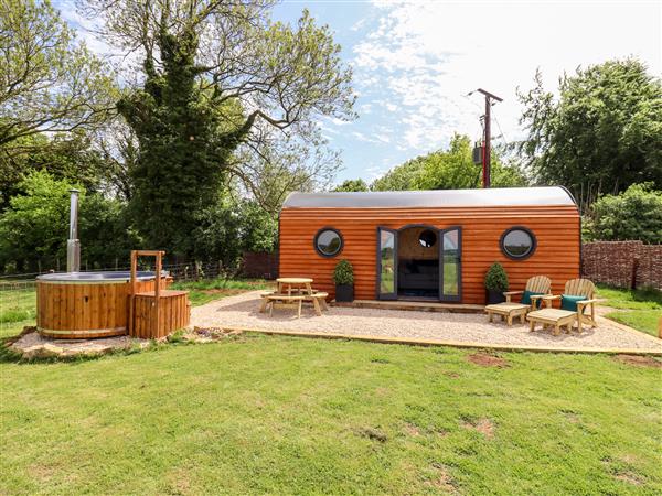 The Happy Valley Pod in Chipping Norton, Oxfordshire