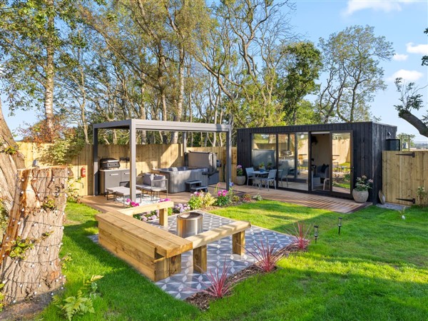 The Hares Form, Newcastle Upon Tyne