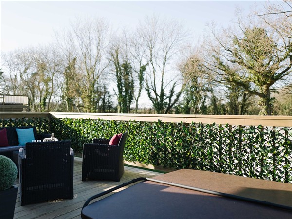 The Henley, 