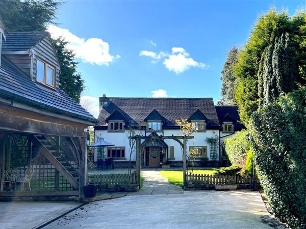 The Oaks - Lancashire