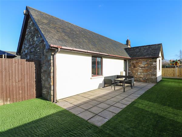 The Old Well Bungalow - Ty Mawr Farm - Vale of Glamorgan