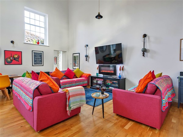 The Orchard, Hindolveston