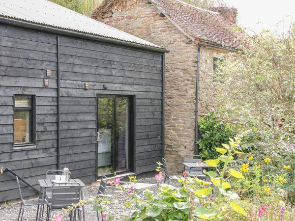 The Pig Shed- Sty 1 in Worcestershire