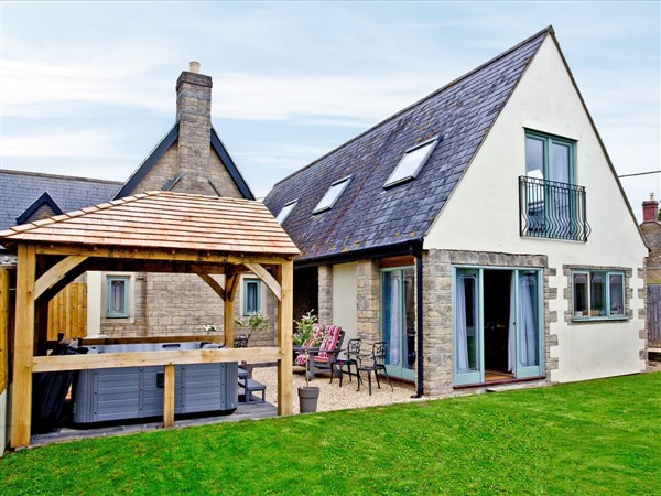 The Pool House in Stalbridge, near Sturminster Newton, Dorset