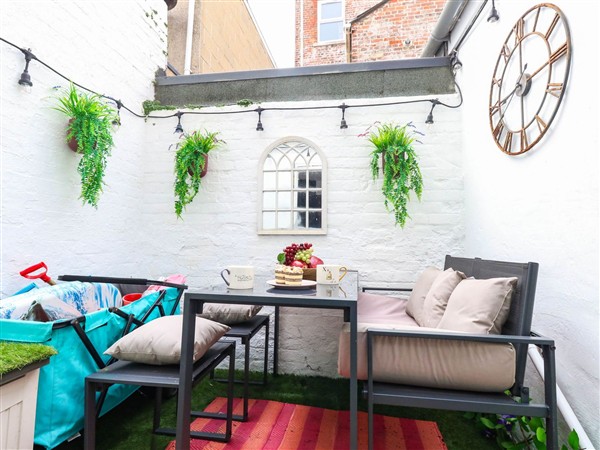 The Secret Courtyard, 