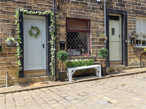 The Snug on the Cobbles in West Yorkshire