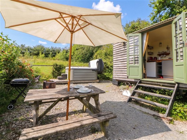 The Three Spaniels Shepherds Hut, 