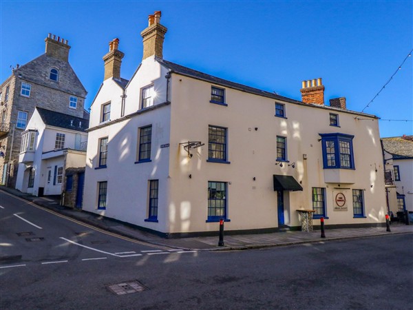 The Yardarm in Dorset