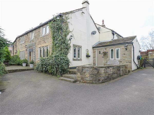 Thorncliffe Lane Guest House in West Yorkshire