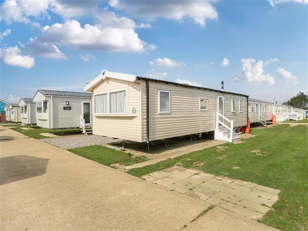 Tide's Reach - Hayling Island in Hampshire