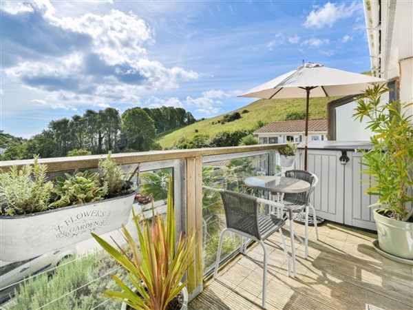 Torpoint Apartment, 