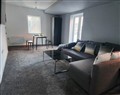 Town apartment with rooftop hot tub and views - Derbyshire