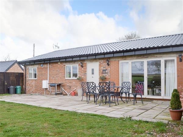 Tre-Essey Farm Cottages - The Cowshed, St Weonards, Ross-on-Wye