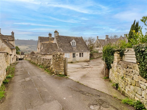 Treetop View in Gloucestershire