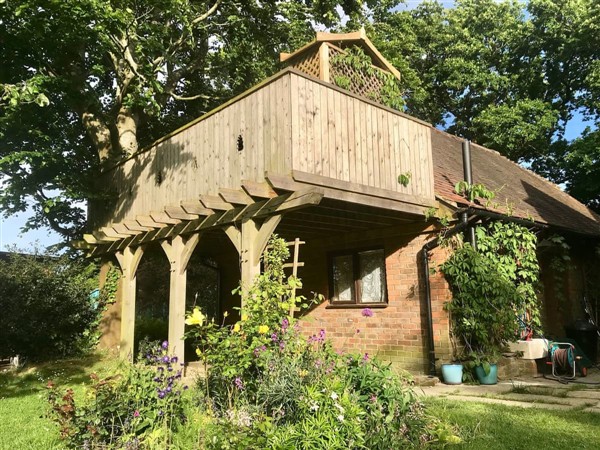 Treetops Retreats - Treetops in East Sussex