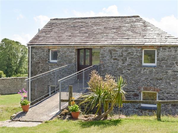 Trentinney Farm Holiday Cottages - Owls Roost in St Endellion, near Port Isaac, Cornwall