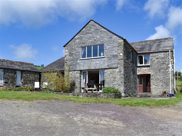 Trentinney Farm Holiday Cottages - Swallows Nest in St Endellion, near Port Isaac, Cornwall