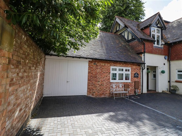 Tudor Lodge, 