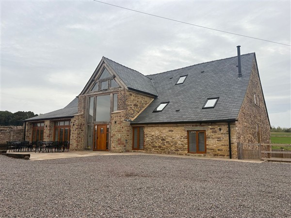 Two Parks Barn, 