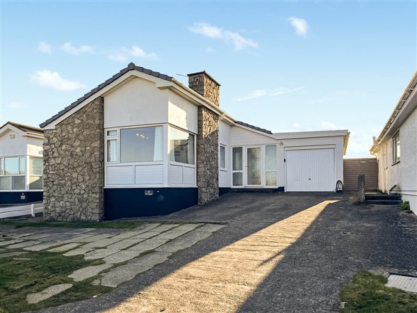 Ty Carreg, Trearddur bay