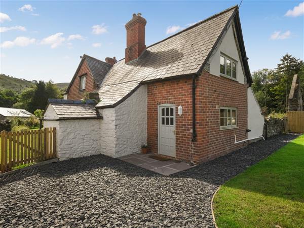 Ty-Ucha Cottage in Denbighshire