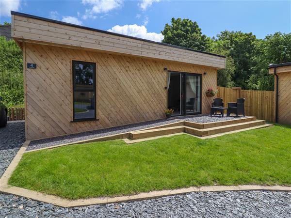 Valley Lodge 4 - North Wales Eco Lodges - Denbighshire