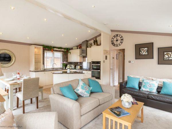 Valley View Lodge in Wansfell 10, Cumbria