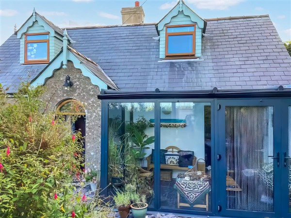 Venton Cottage in Dyfed