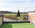 Enjoy your time in a Hot Tub at Vindomora Country Lodges - Vinovia Apartment; Northumberland