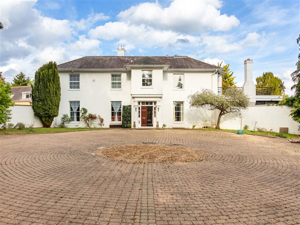 Violet House in Buckinghamshire