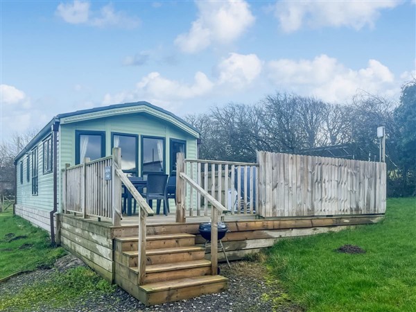 Wallace Lane Farm Cottages - Oak Tree Lodge in Cumbria