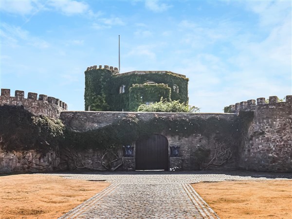 Walton Castle, Clevedon