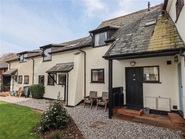 Warren Cottage in Colaton Raleigh, Devon