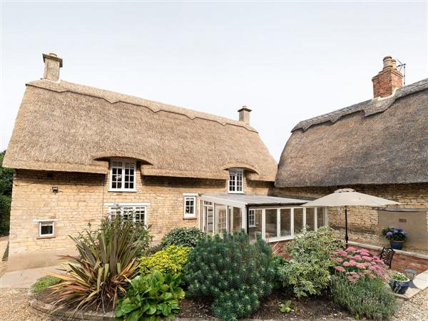 Well Cottage (Ref UKC4473) in Cottesmore, near Oakham
