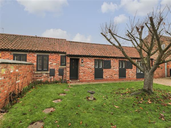 Well Cottage in Leven Near Beverley, North Humberside