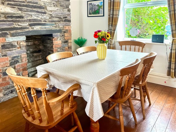 Wenallt Cottage, Nantlle, near Caernarfon