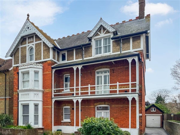 West Bay Apartment in Westgate, Near Margate, Kent