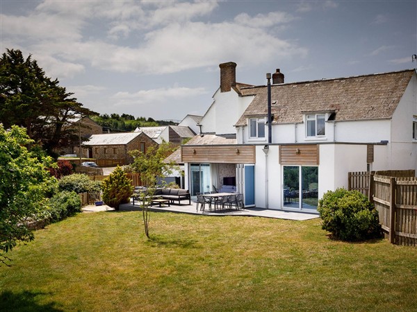Whalesborough Cottage Spa, 