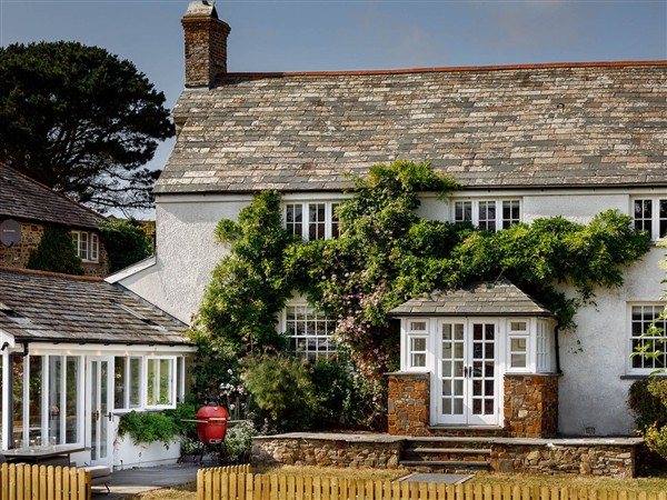 Whalesborough Farmhouse Spa, 