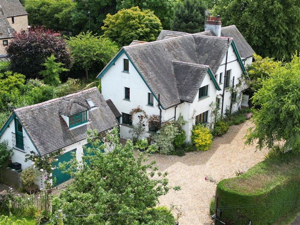White House in Gloucestershire