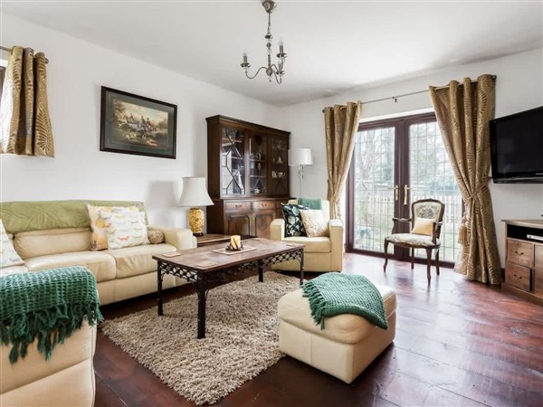 Willow Grove in Dorset