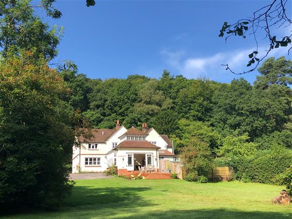Woodhill Cottage in Surrey